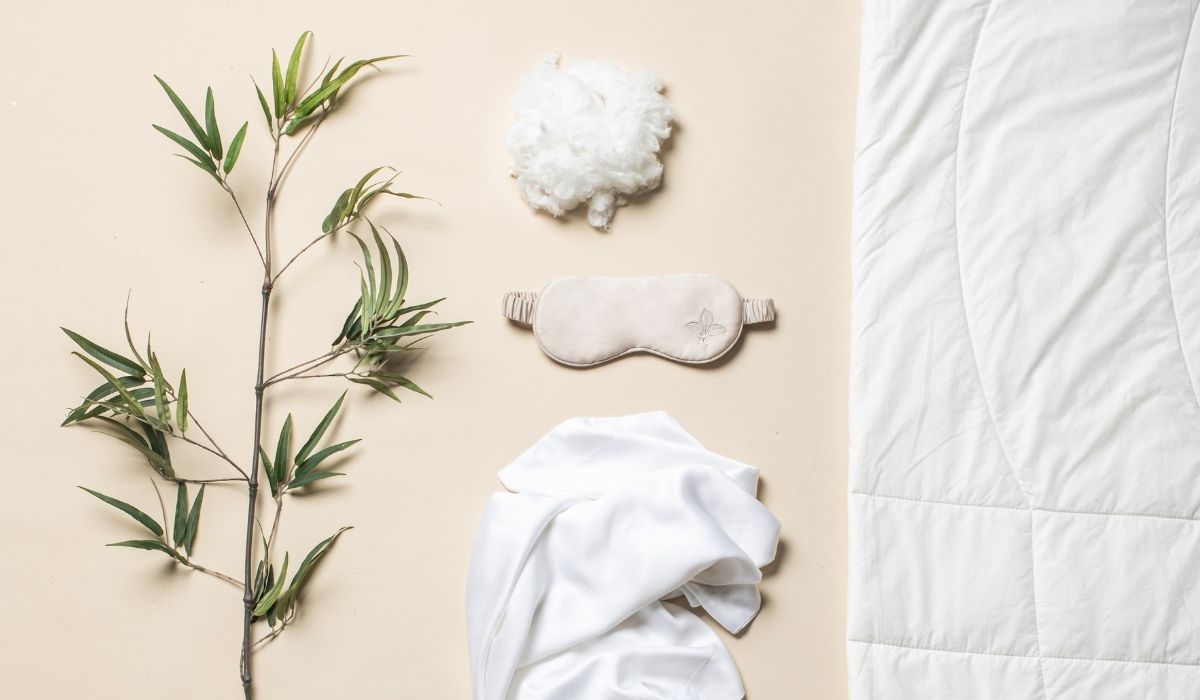 Soft bamboo fabric material used in bedding, highlighting natural and eco‑friendly texture.
