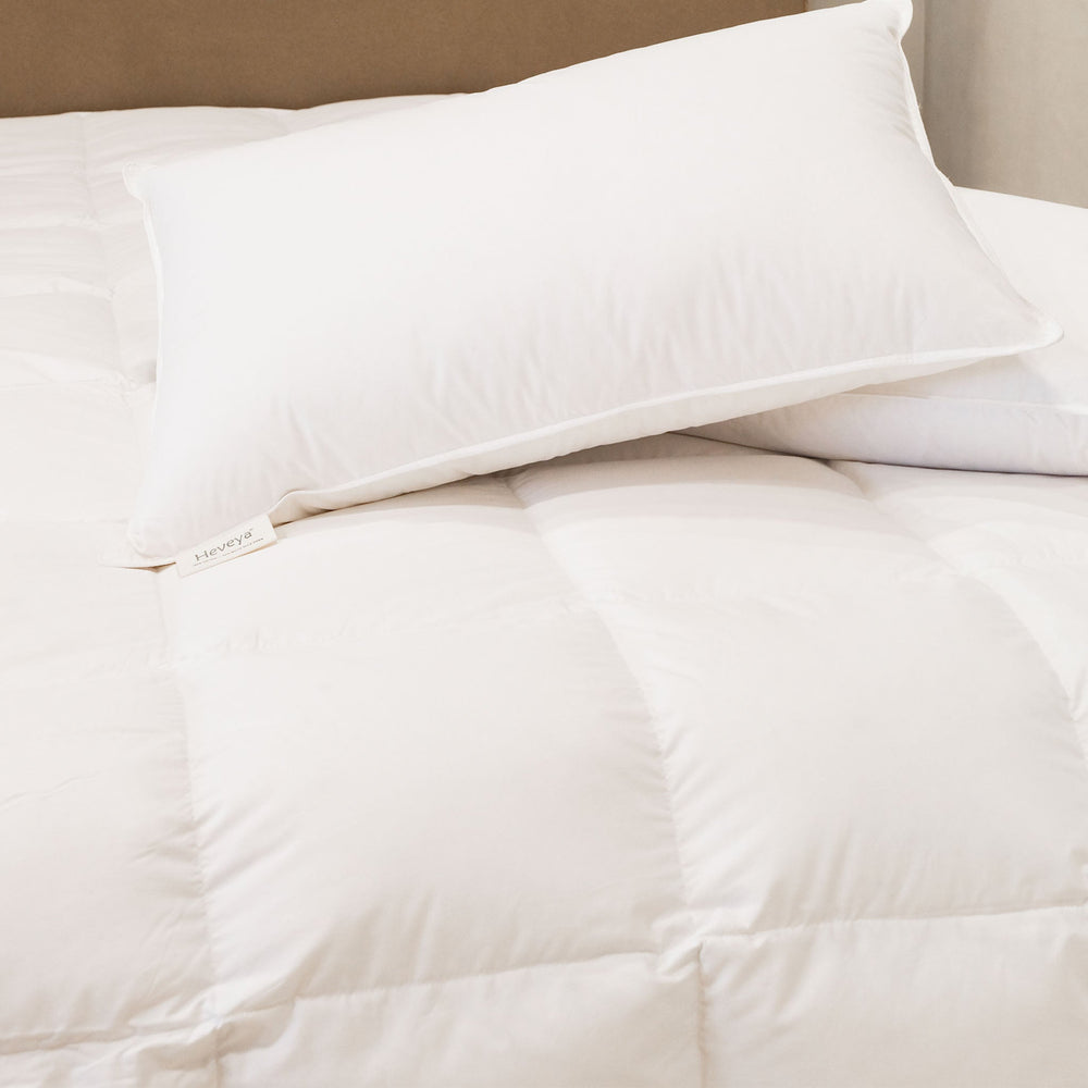 Heveya® Organic Goose Down Duvet